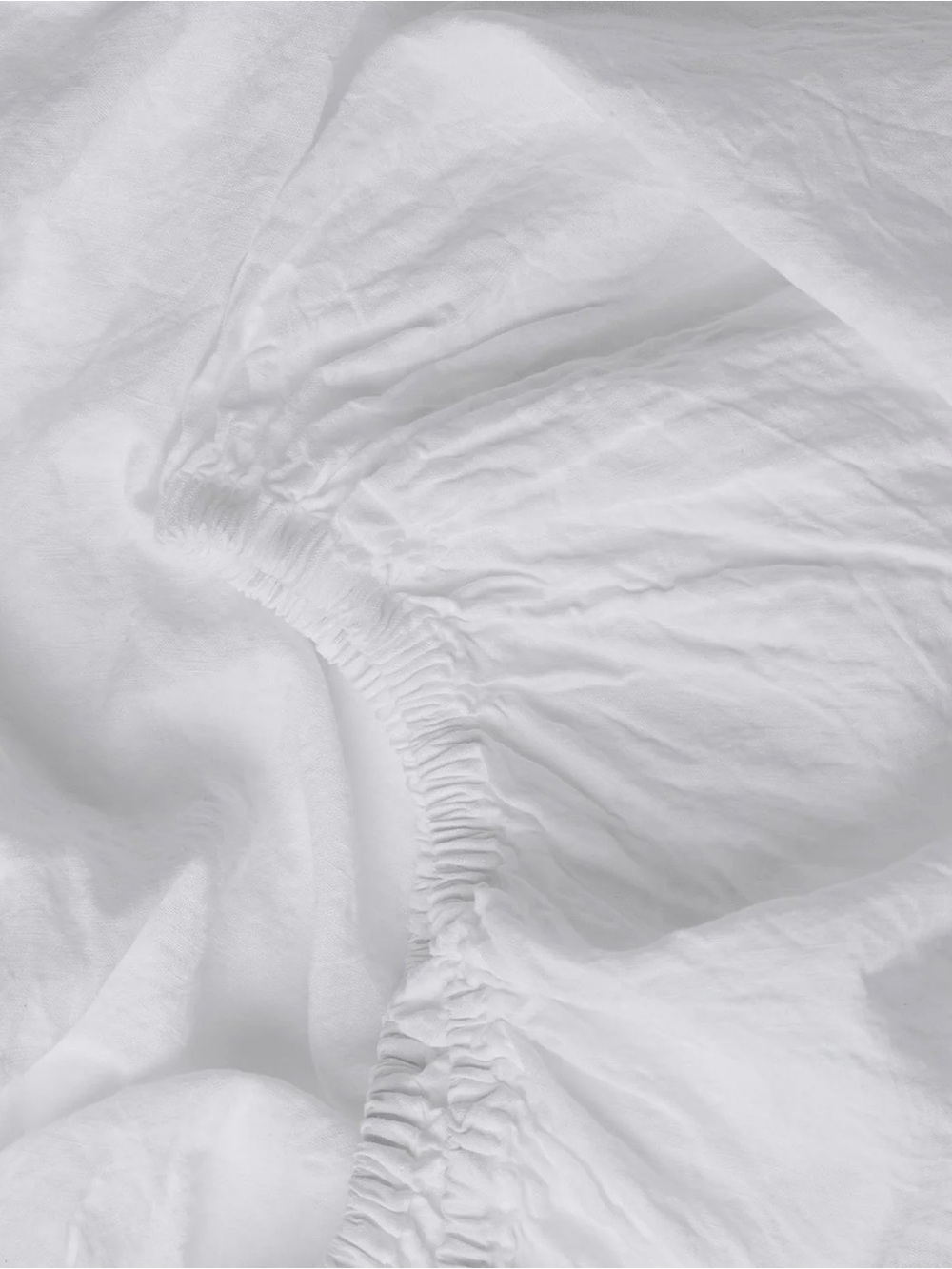 Parachute Home 100% Linen White Fitted Sheet Queen
